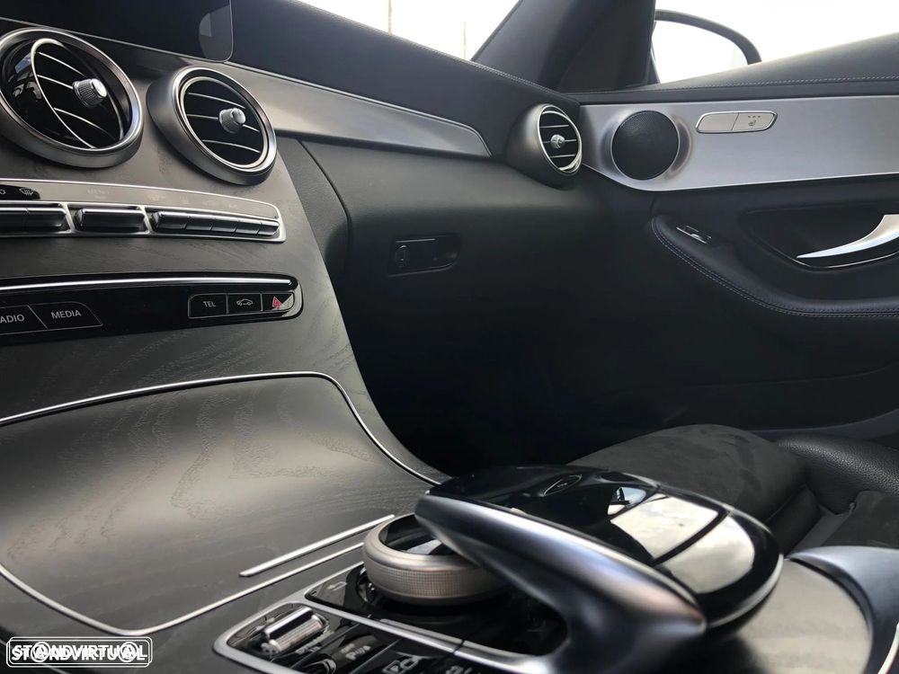 Mercedes-Benz C 300 de T 9G-TRONIC AMG Line - 12