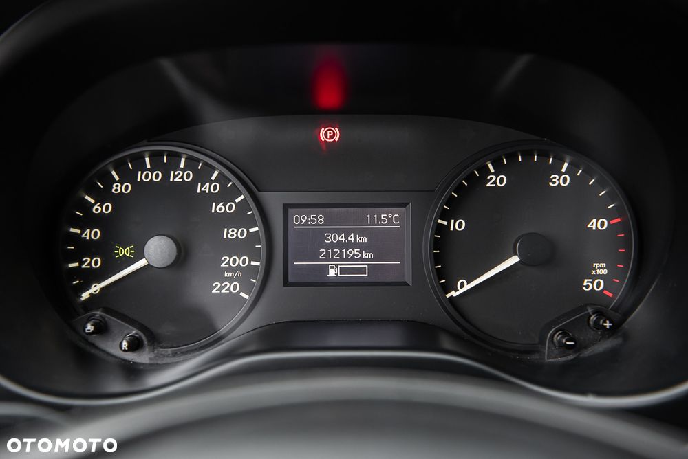 Mercedes-Benz Vito - 17