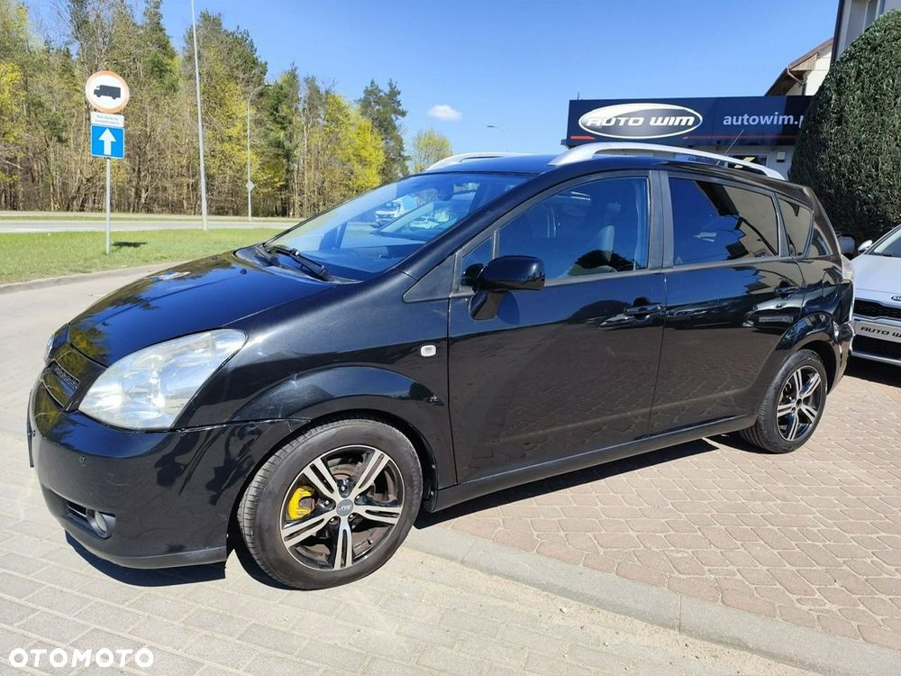 Toyota Corolla Verso - 5