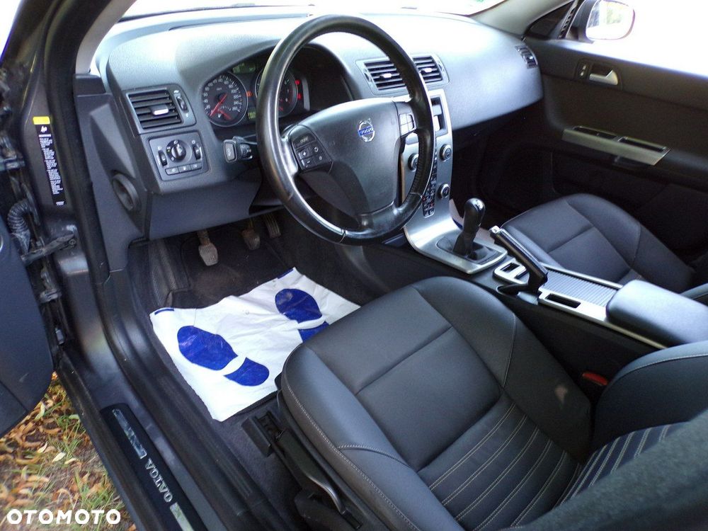 Volvo V50 - 22