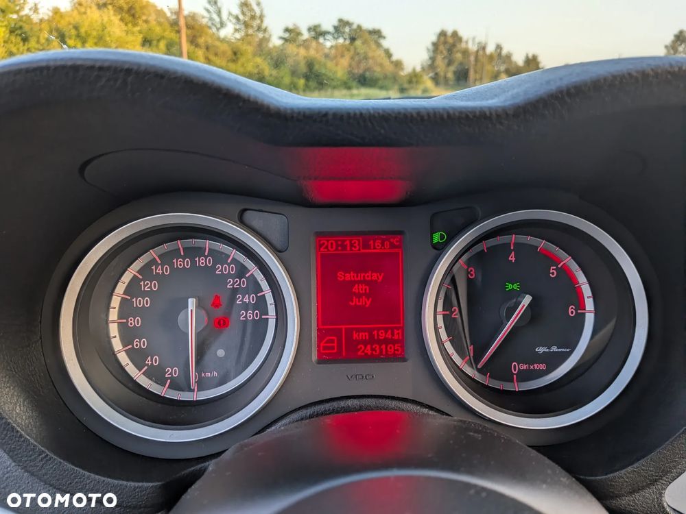 Alfa Romeo 159 1.9JTDM Distinctive - 17