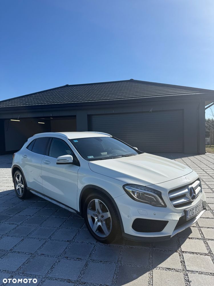 Mercedes-Benz GLA 250 4-Matic - 3