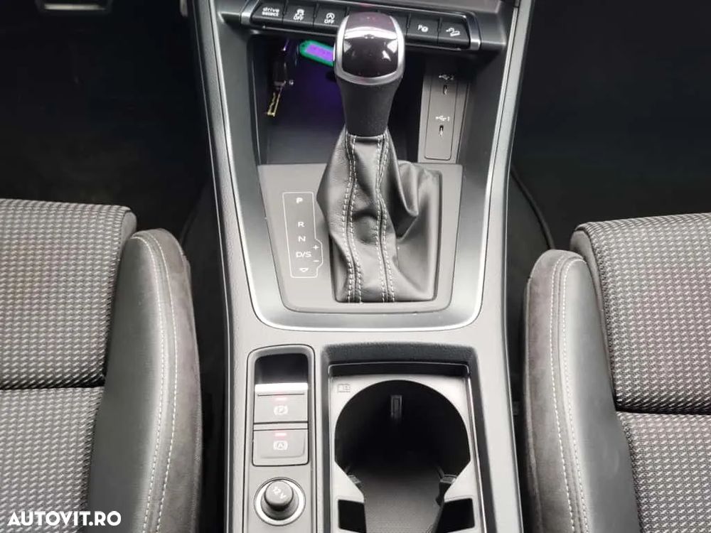 Audi Q3 Sportback 2.0 40 TDI quattro S tronic S Line - 22