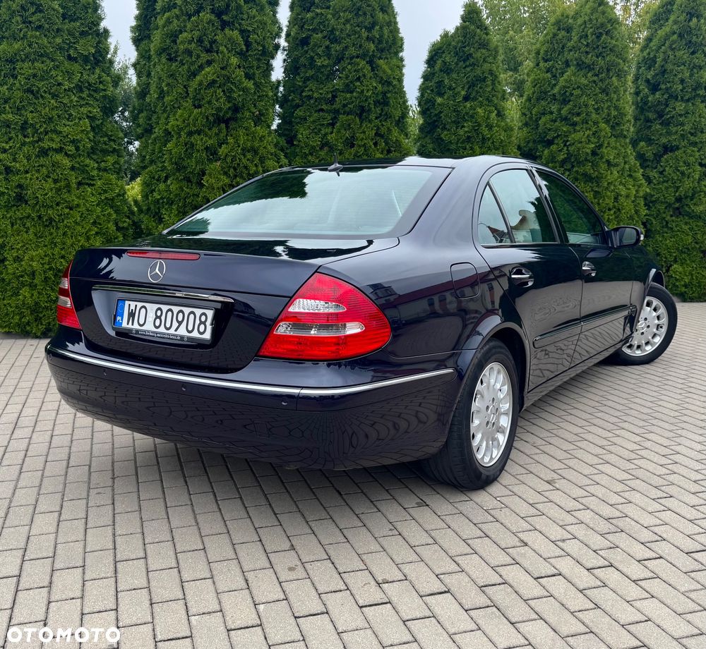 Mercedes-Benz Klasa E 350 4Matic Automatik Elegance - 15