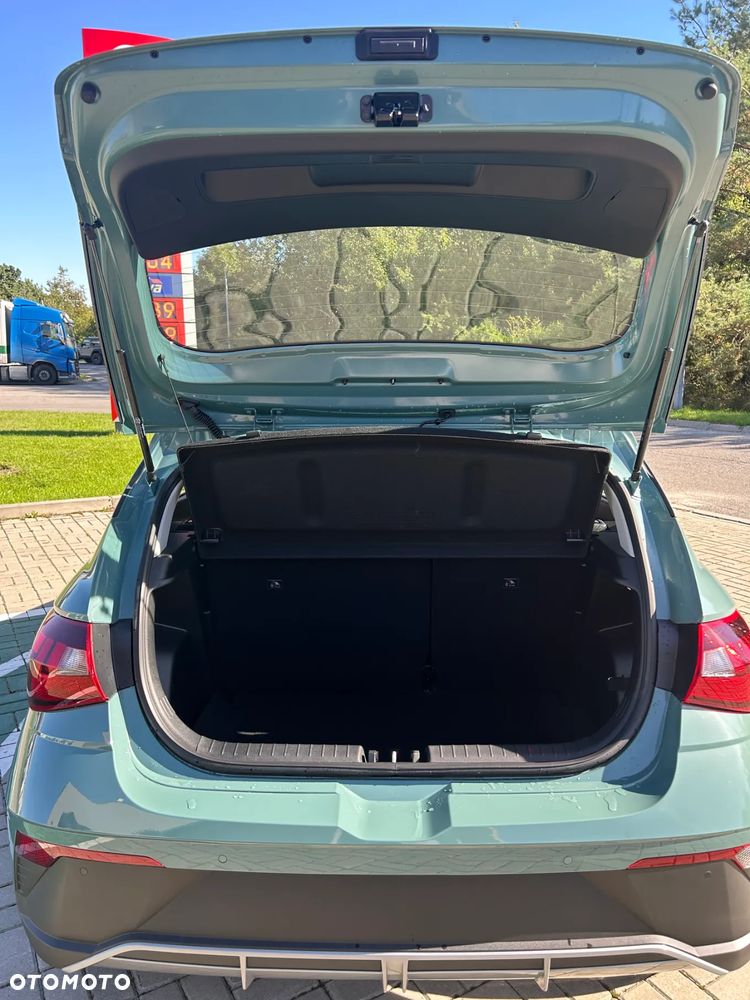 Hyundai i20 1.2 Modern - 12