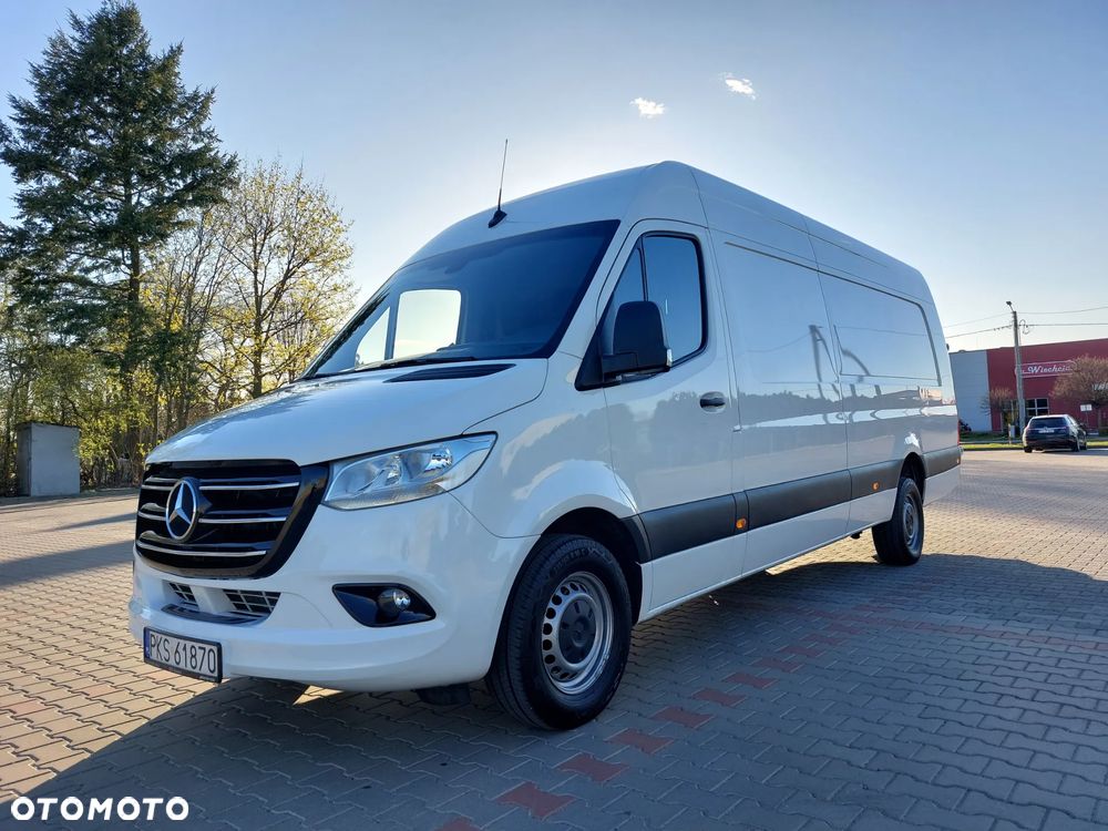 Mercedes-Benz Sprinter - 1