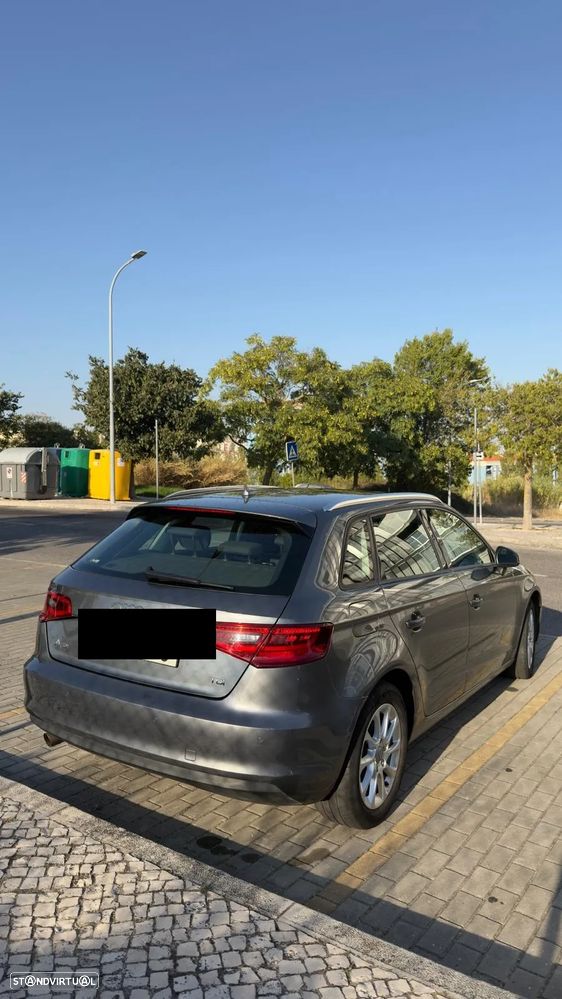 Audi A3 Sportback 1.6 TDI Attraction S tronic - 6