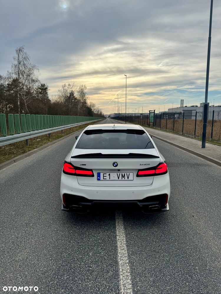 BMW Seria 5 - 8