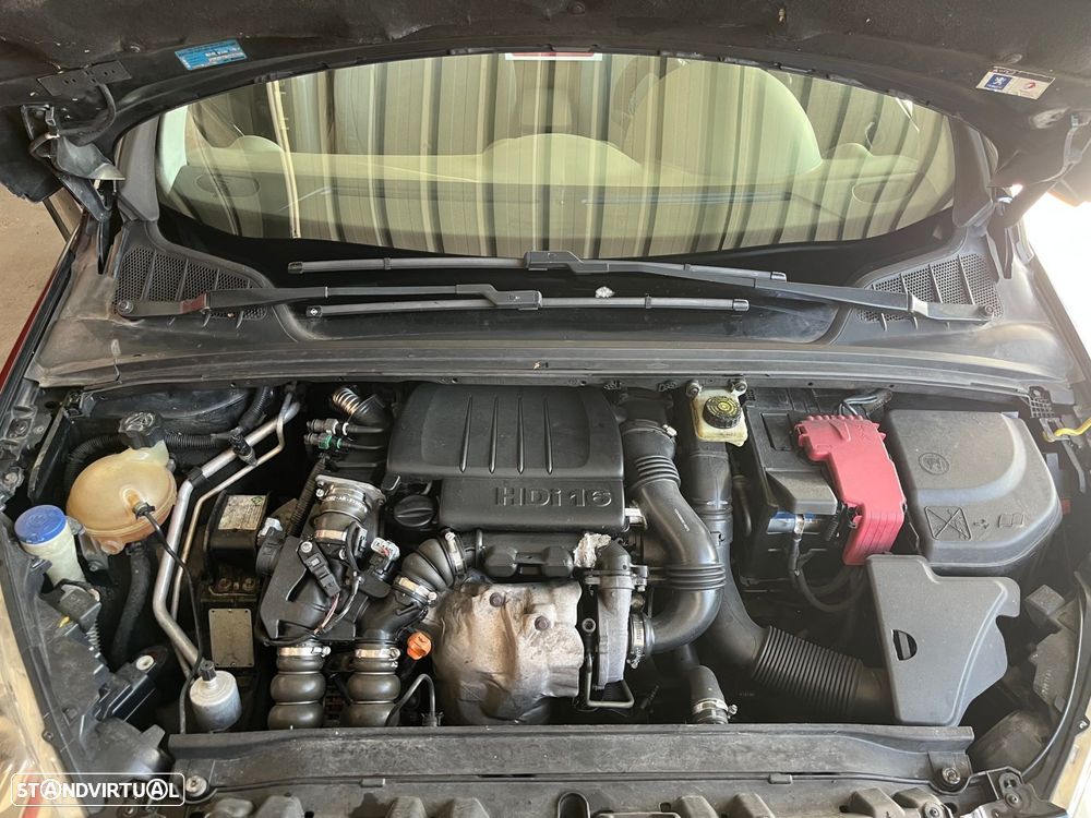 Peugeot 308 1.6 HDi Executive - 24