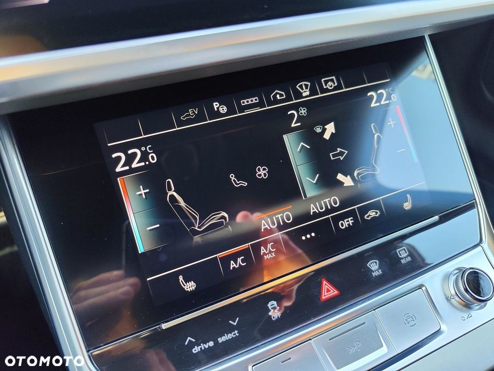 Audi A6 Avant - 18