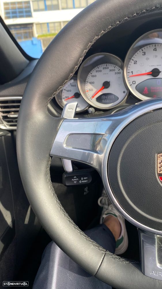 Porsche 911 (997) Carrera 4S Cabriolet PDK - 29