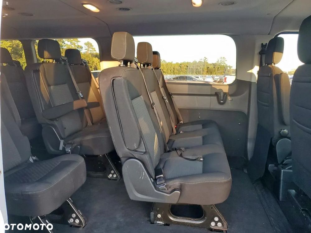 Ford Transit - 10