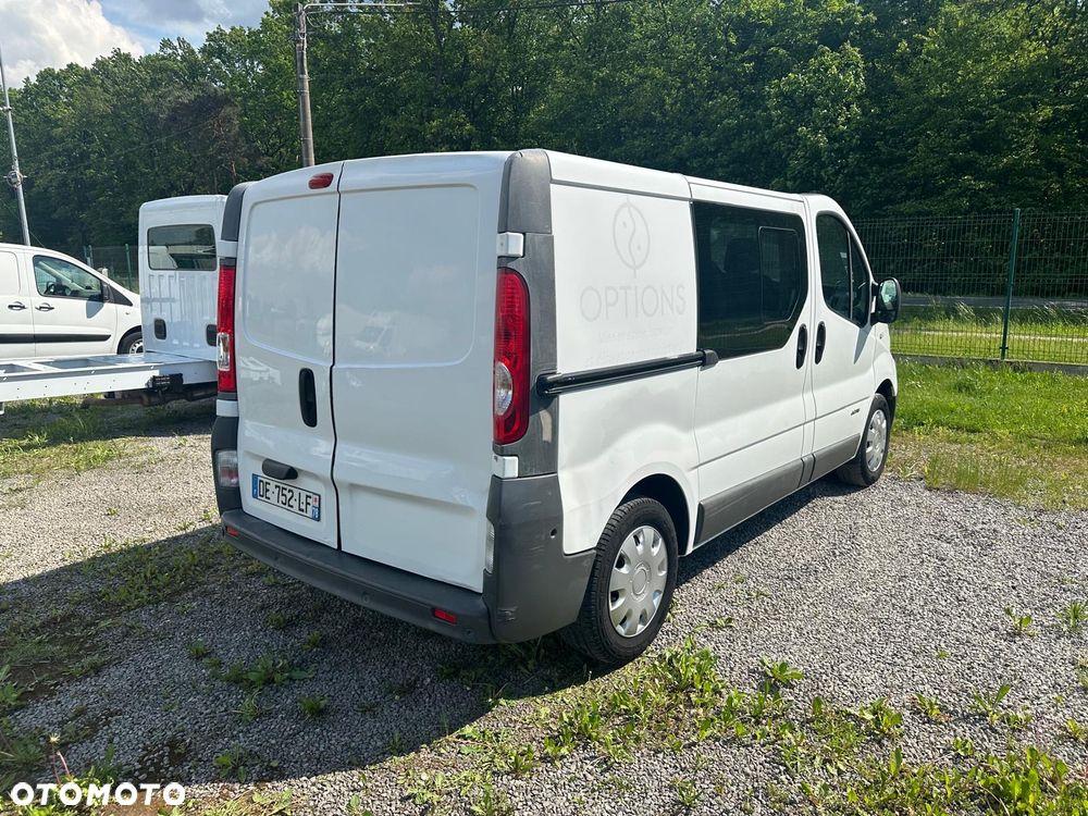 Renault Trafic L1H1 7-os. Brygadówka - 6
