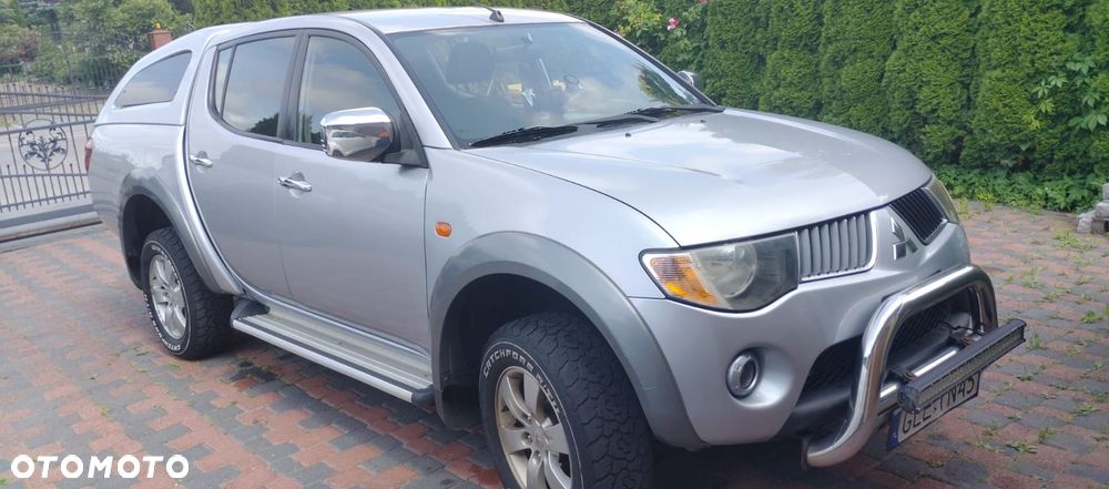 Mitsubishi L200 - 1