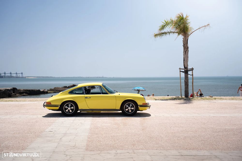 Porsche 911 Série F - 17