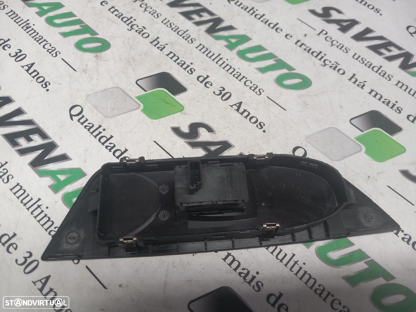 Botão / Botões / Comutador Vidro Dto Bmw 1 (E87) - 2