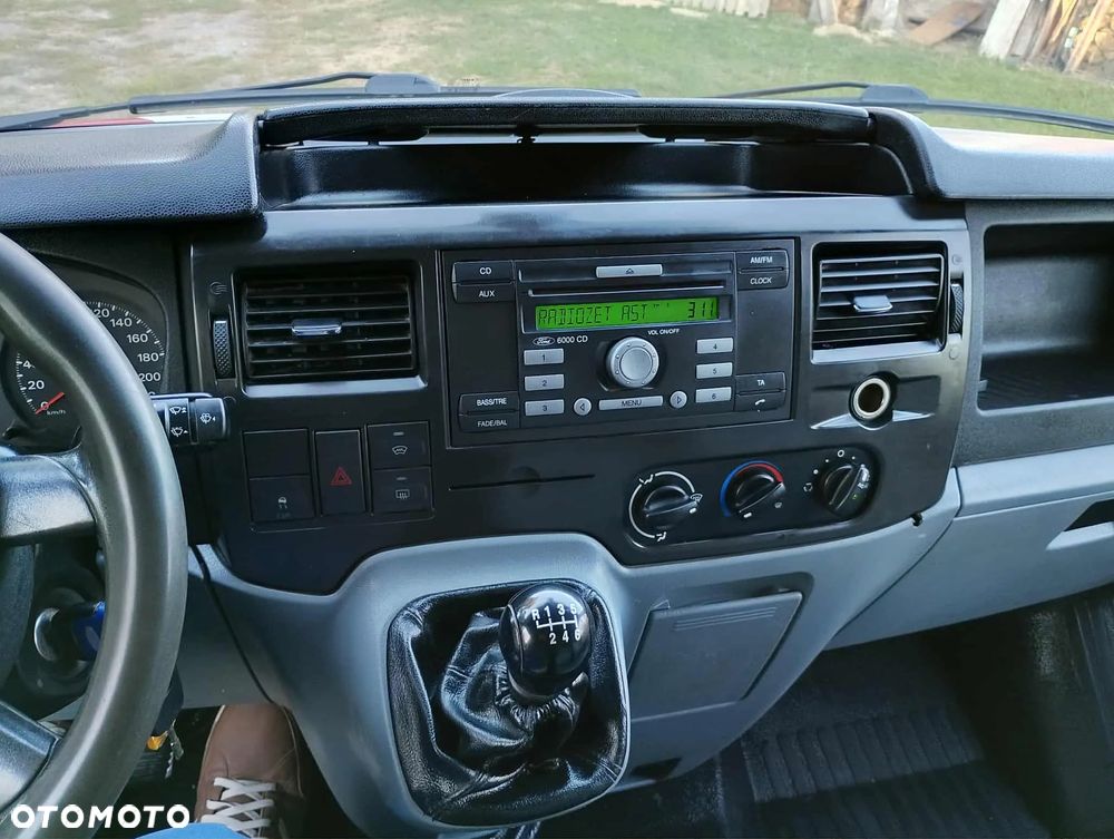 Ford Transit - 7
