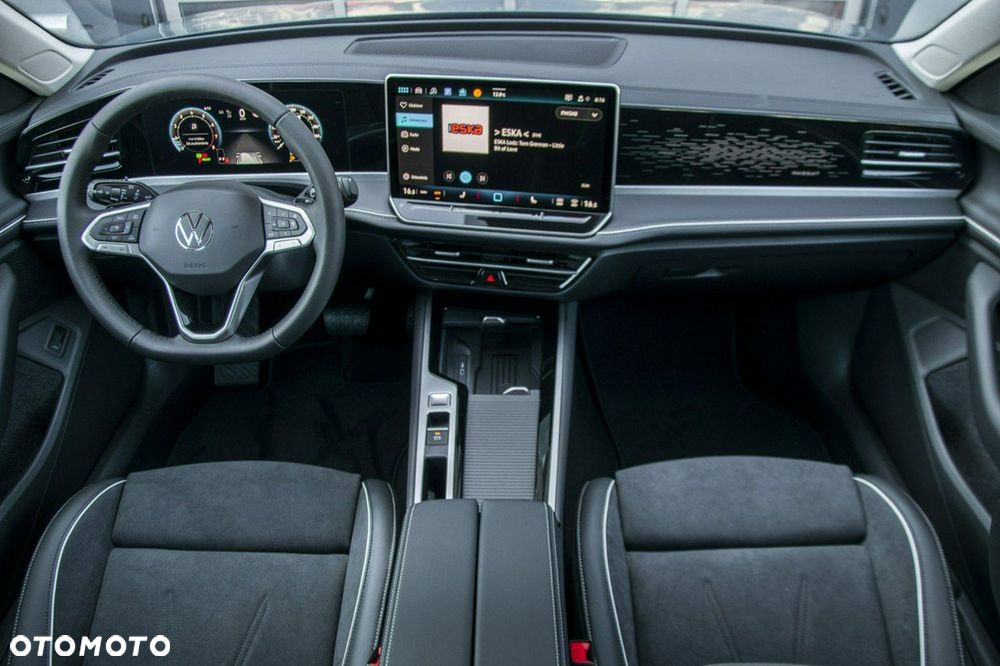 Volkswagen Passat - 17