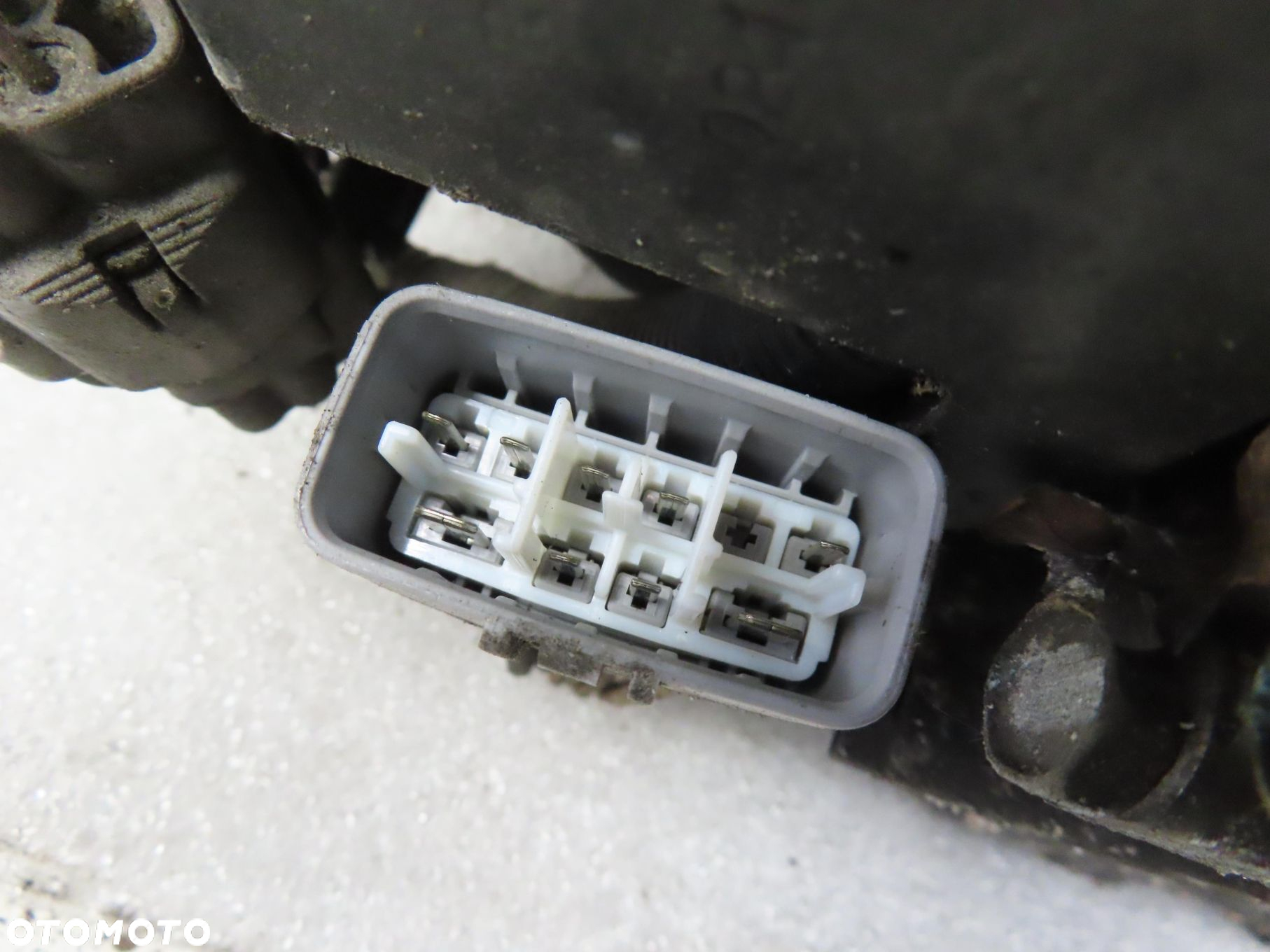 SKRZYNIA BIEGÓW AUTOMATYCZNA RENAULT LAGUNA II 5550SN 8200004043 - 4