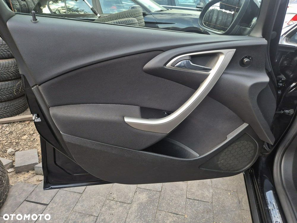 Opel Astra 1.4 Turbo Design Edition - 5