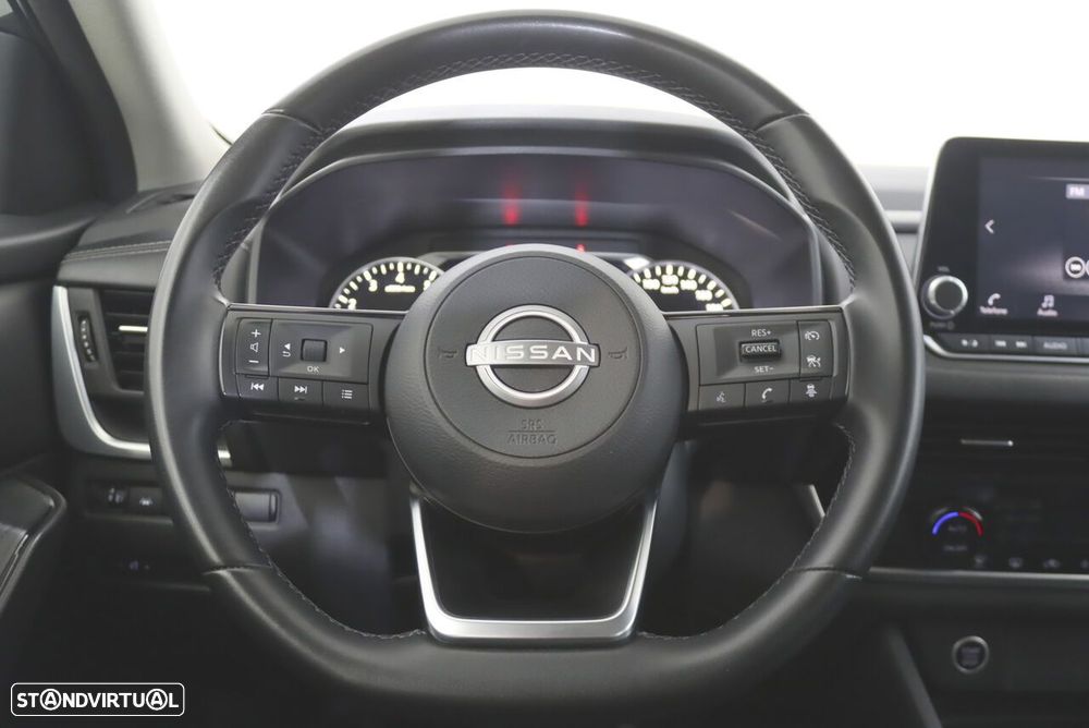 Nissan Qashqai 1.3 DIG-T Acenta - 17