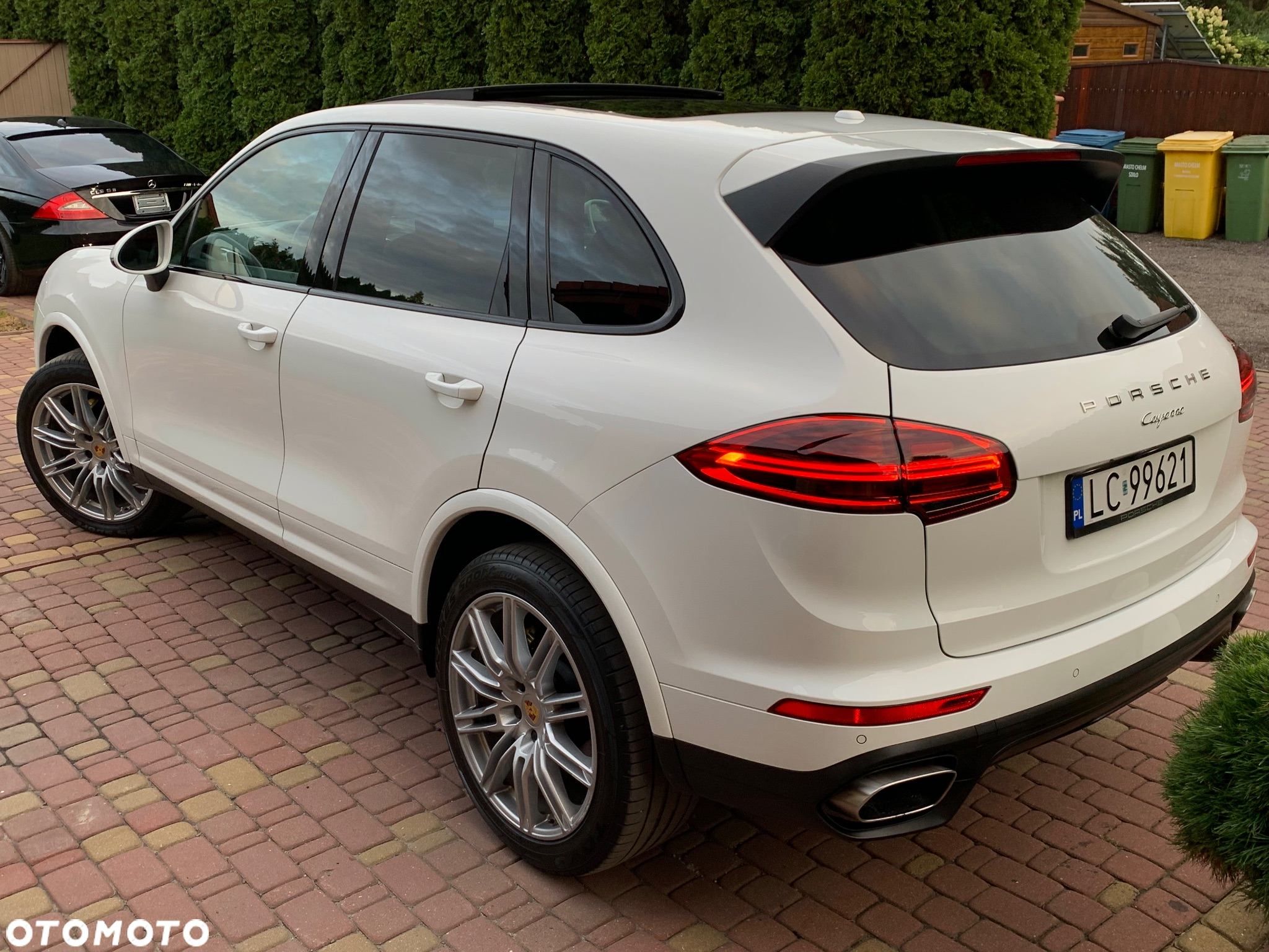 Porsche Cayenne Platinum Edition - 4