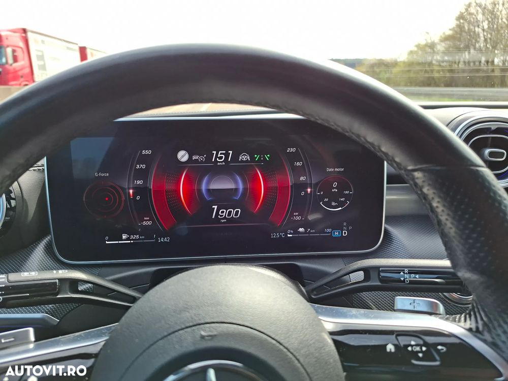 Mercedes-Benz C 300 e 9G-TRONIC AMG Line - 18