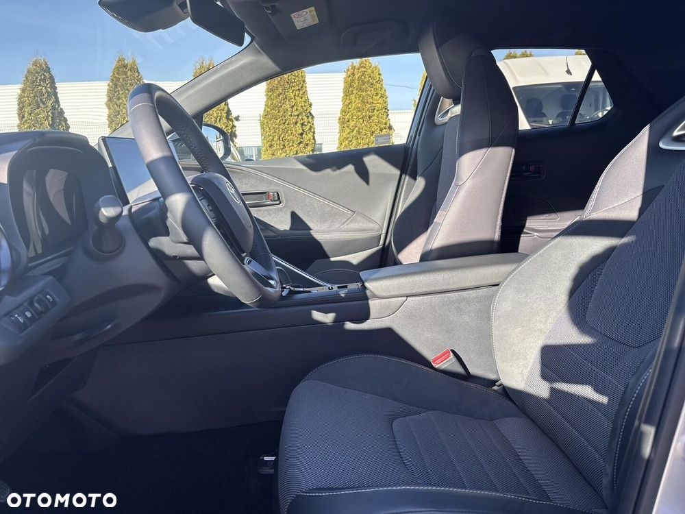 Toyota C-HR - 18