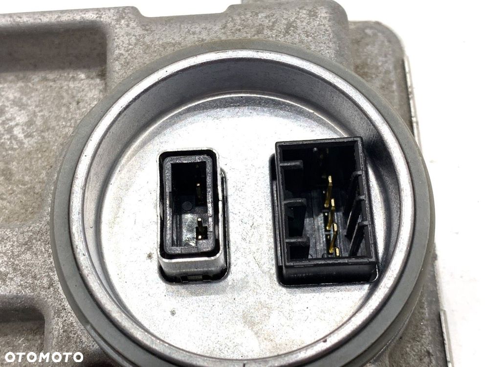 PRZETWORNICA XENON  VW GOLF VII (5G1, BQ1, BE1, BE2) 2012 - 2022 1.4 TSI 92 kW [125 KM] benzyna 2014 - 3