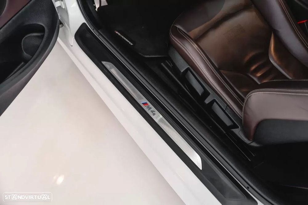 BMW M4 - 28