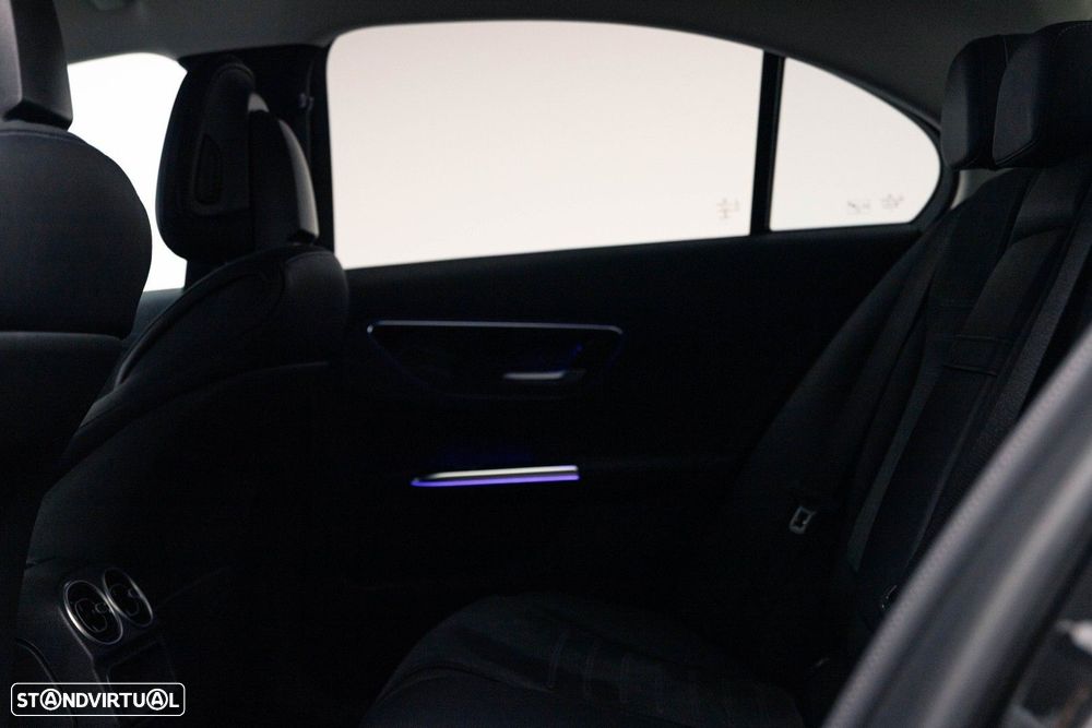 Mercedes-Benz C 220 d AMG Line - 20