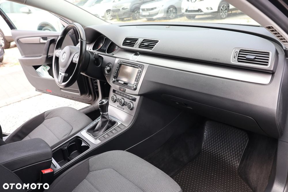 Volkswagen Passat Variant 2.0 TDI Comfortline - 11
