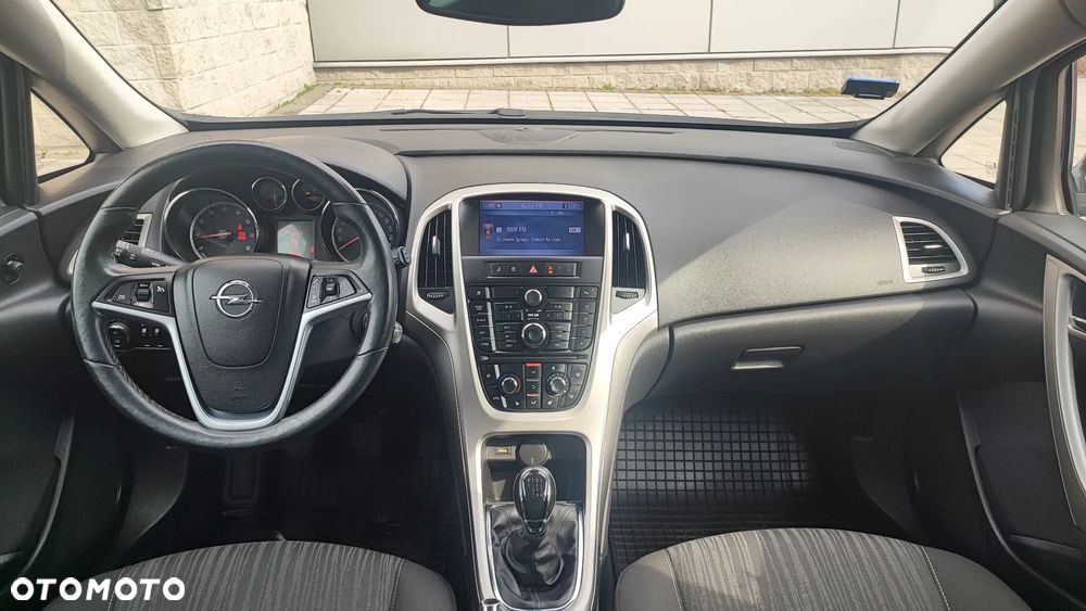 Opel Astra 1.4 Turbo Selection - 24