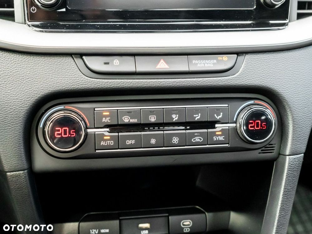 Kia Ceed 1.5 T-GDI M DCT - 16