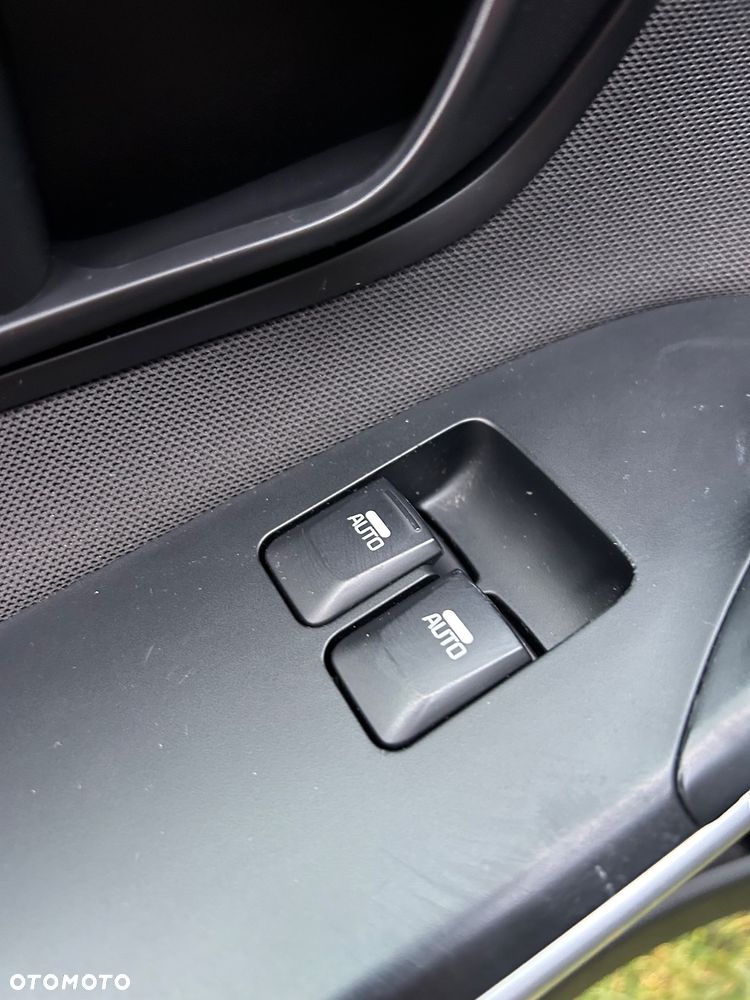 Kia Ceed 1.4 Business Line - 32