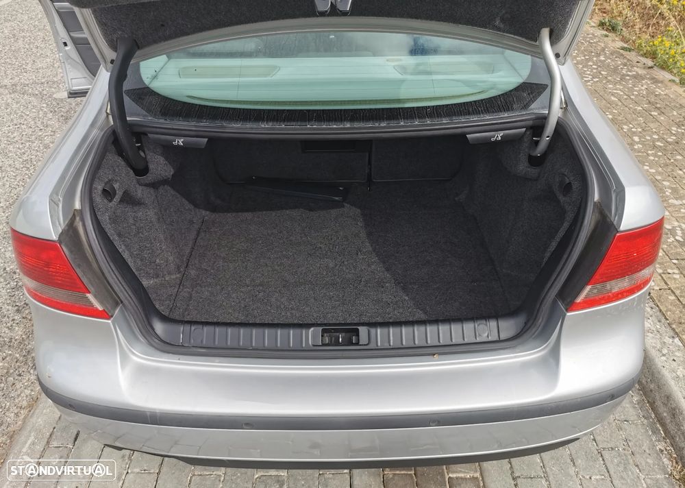 Saab 9-3 2.0 t Aero — fotografia 13