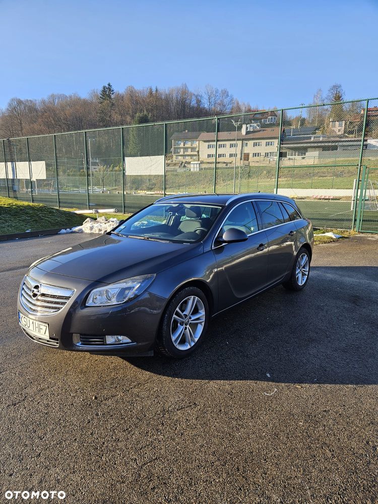 Opel Insignia 2.0 T Cosmo 4x4 - 1
