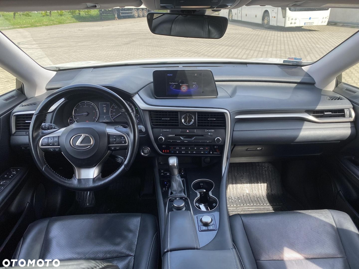 Lexus RX - 4
