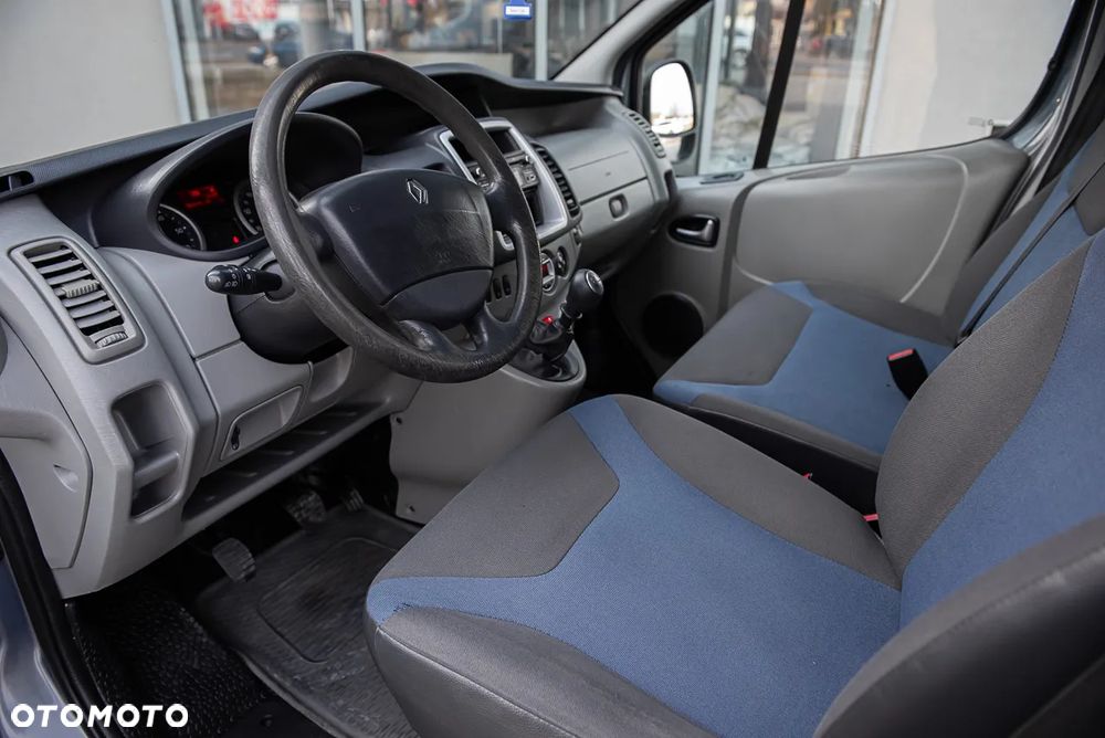 Renault Trafic - 11