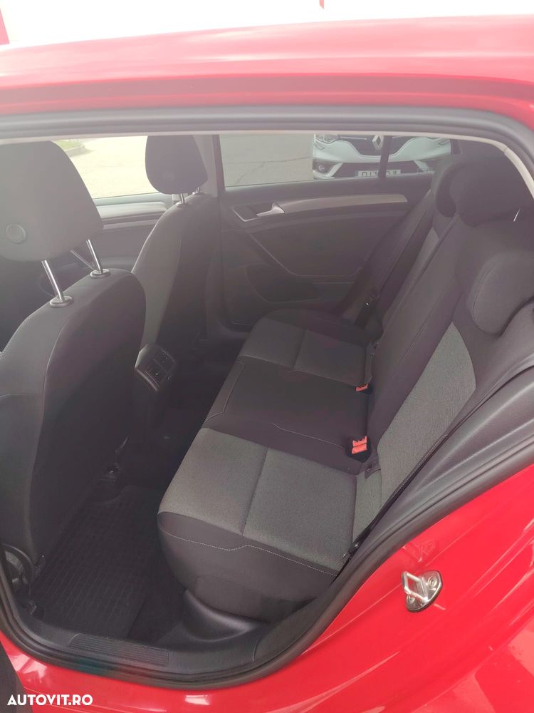 Volkswagen Golf 1.2 TSI BMT Trendline - 12