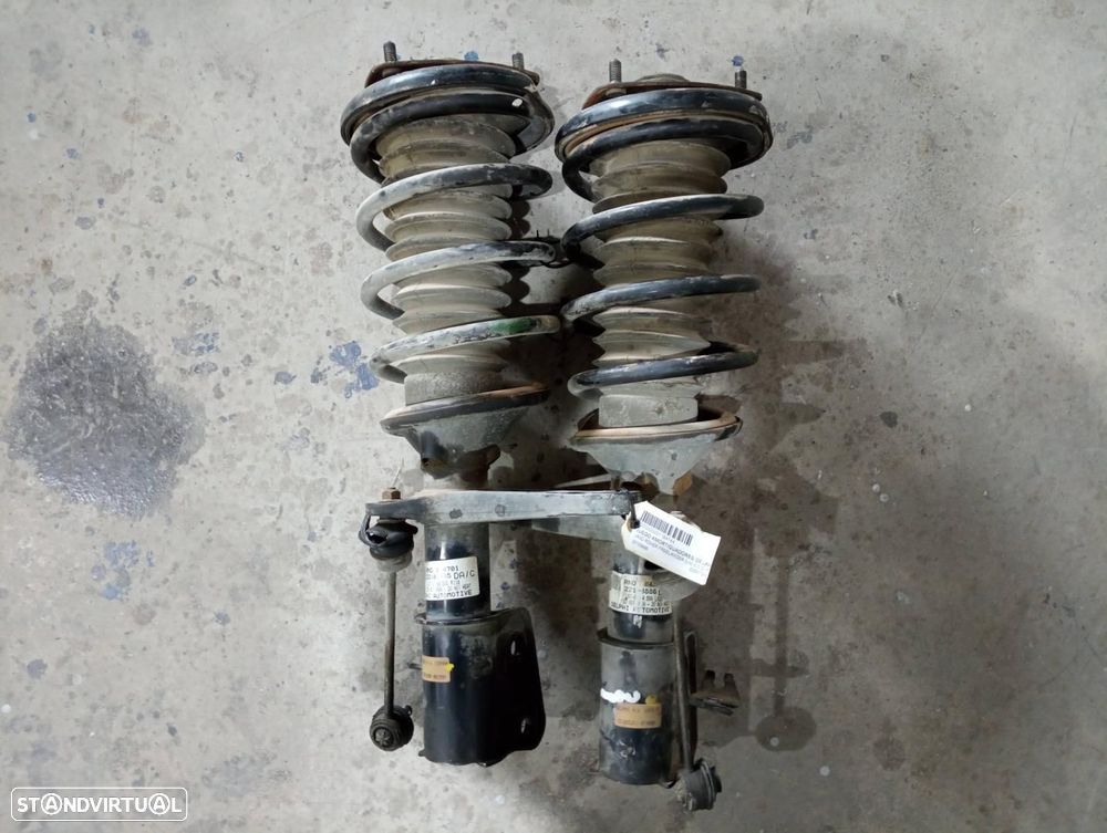 CONJUNTO DE AMORTECEDORES FRONTAIS LAND ROVER FREELANDER LN01.1998 - 1