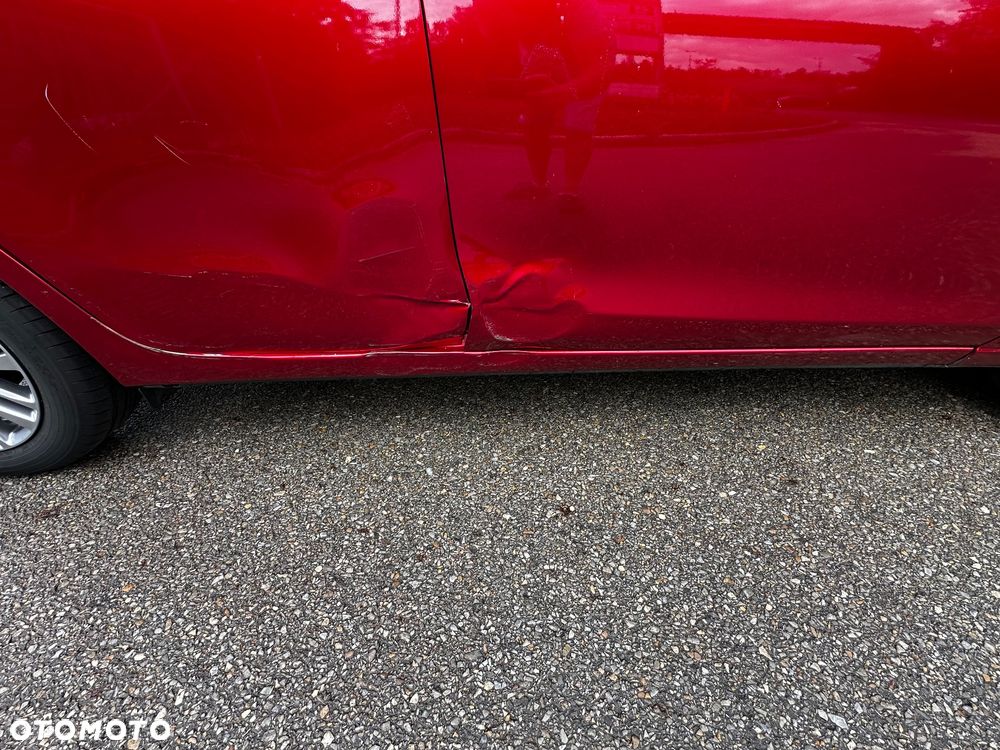 Mazda 2 - 17