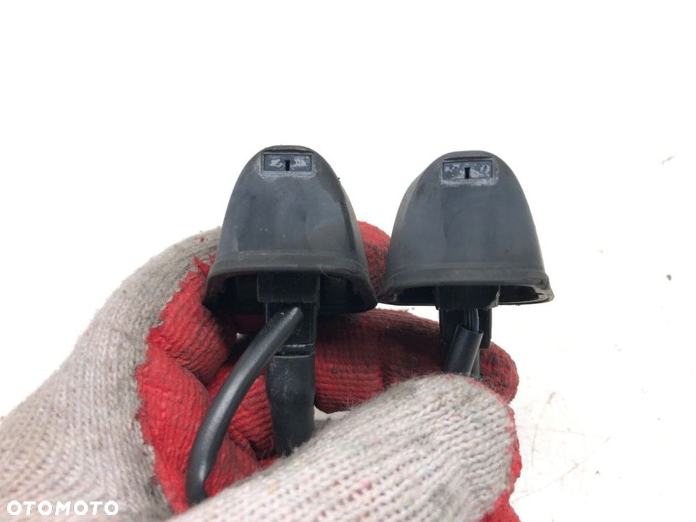 SPRYSKIWACZ SZYBY KOMPLET  BMW 3 kabriolet (E93) 2006 - 2013 330 d 170 kW [231 KM] olej napędowy - 2