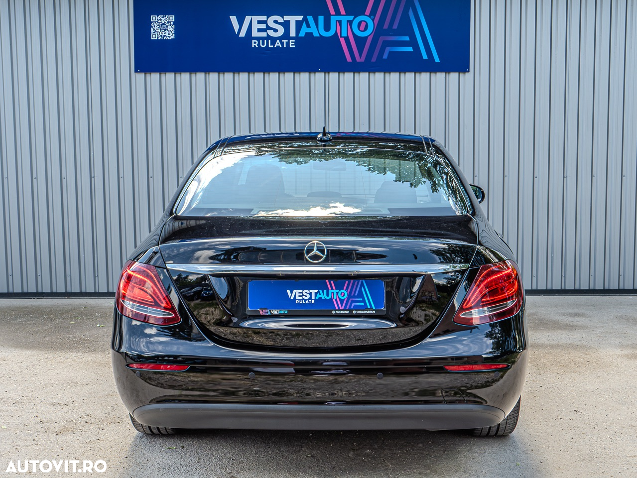 Mercedes-Benz E 200 d Aut. - 38
