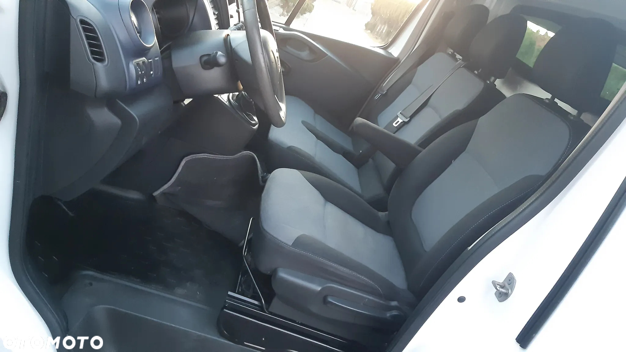 Opel Vivaro - 3