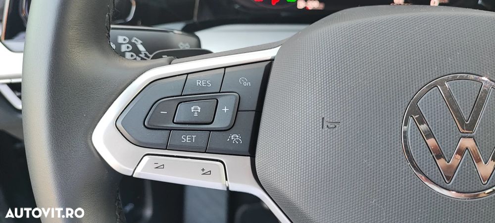 Volkswagen Golf - 13