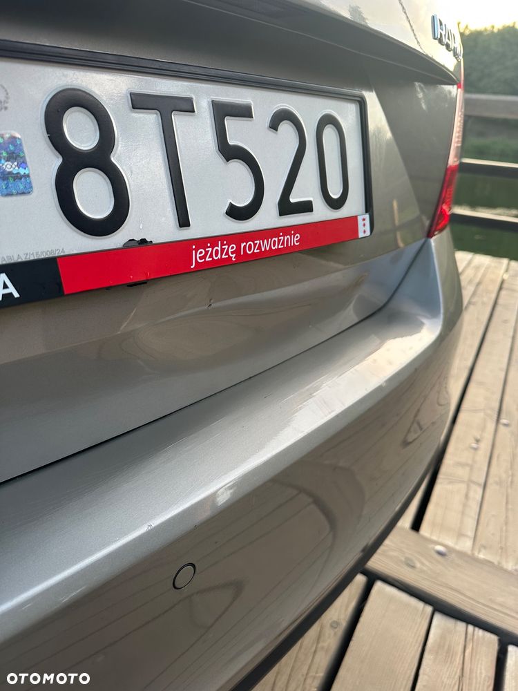 Skoda RAPID 1.2 TSI Ambition - 9