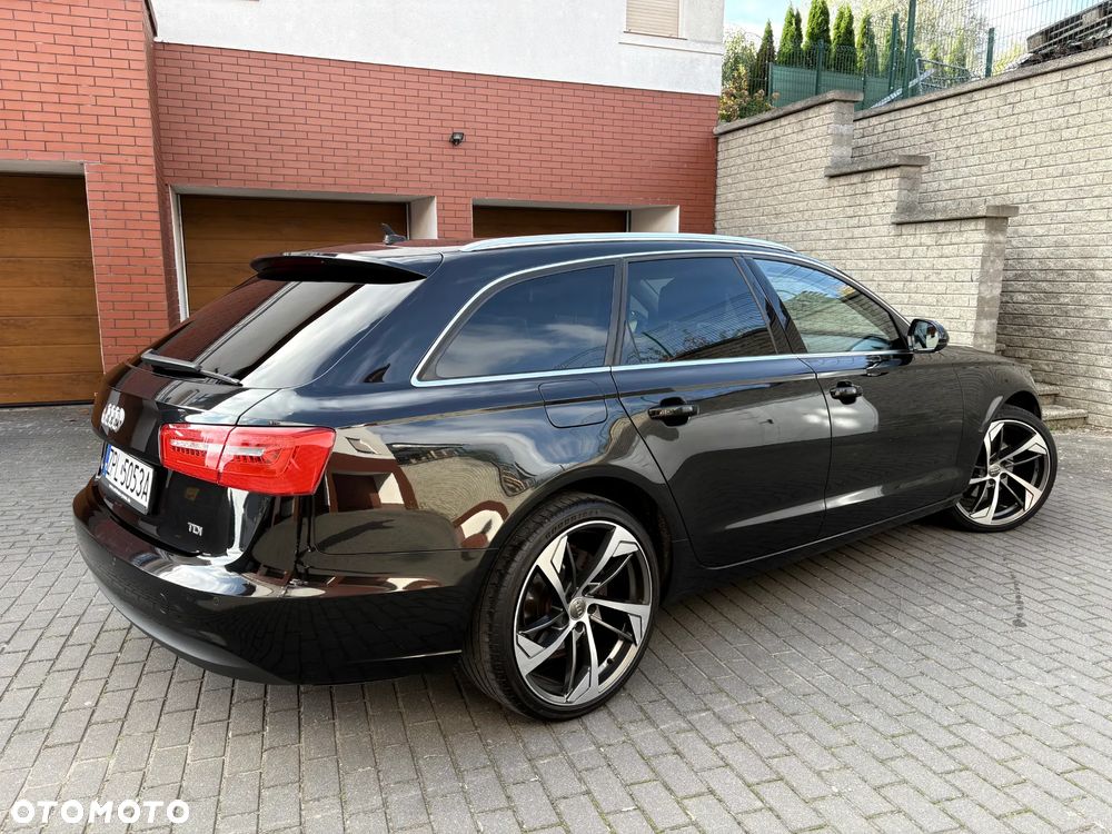 Audi A6 - 4