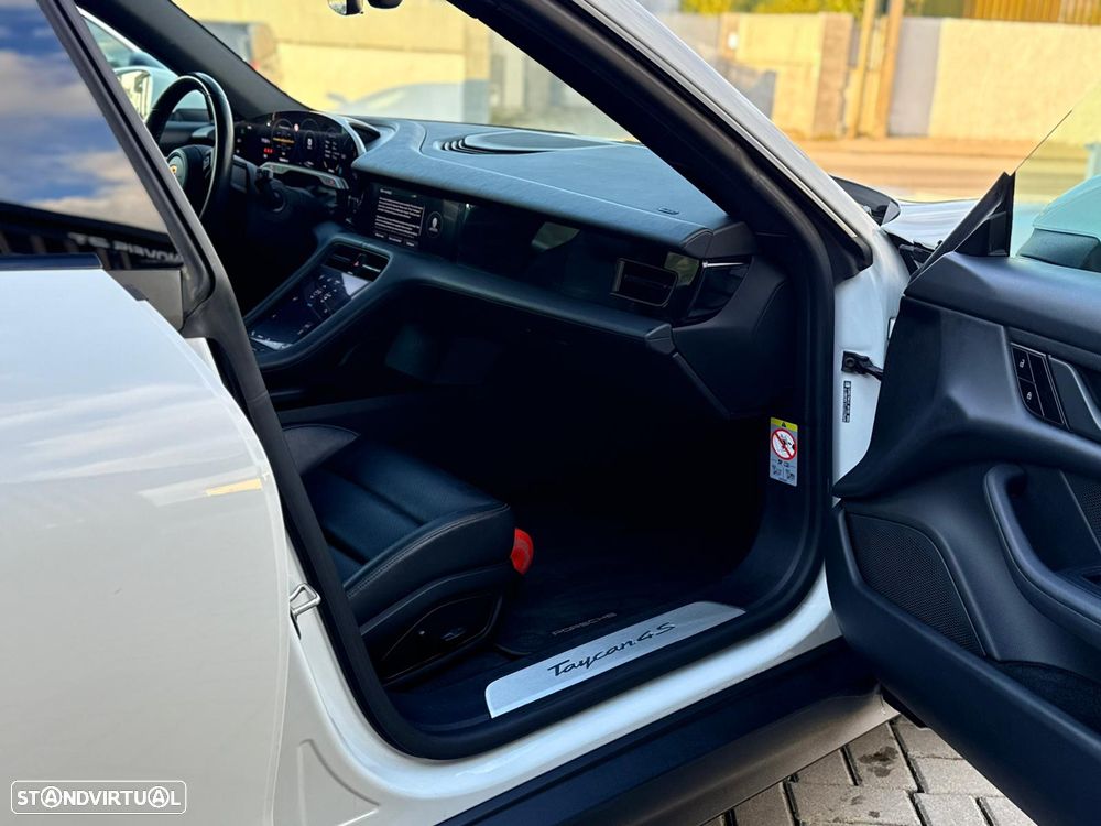 Porsche Taycan 4S - 4