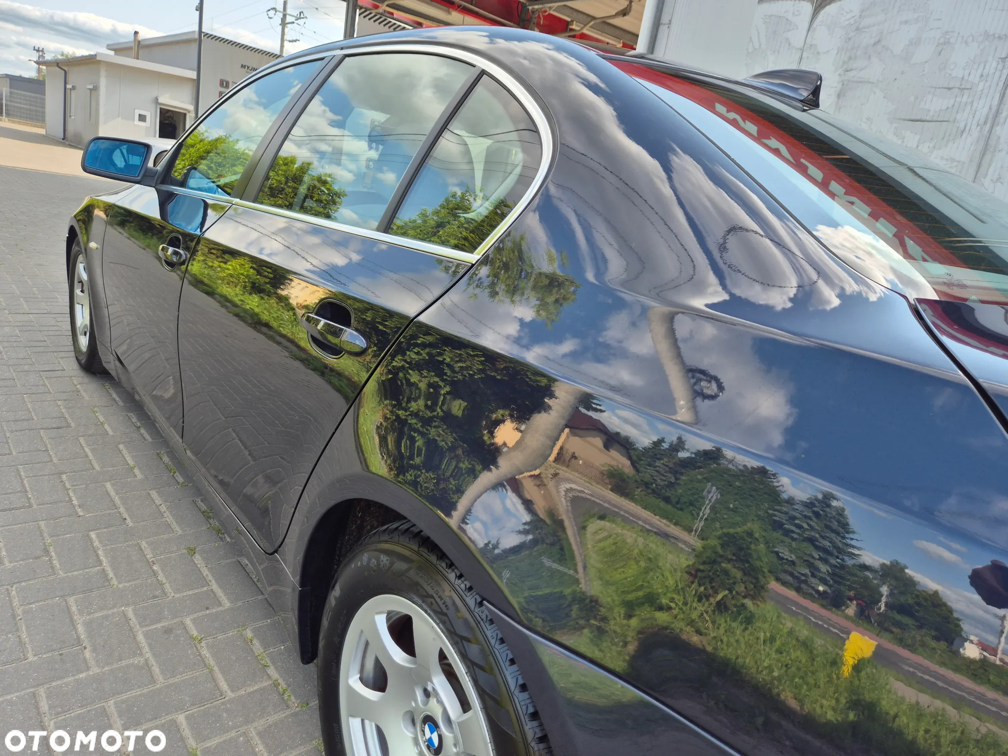 BMW Seria 5 520d - 22